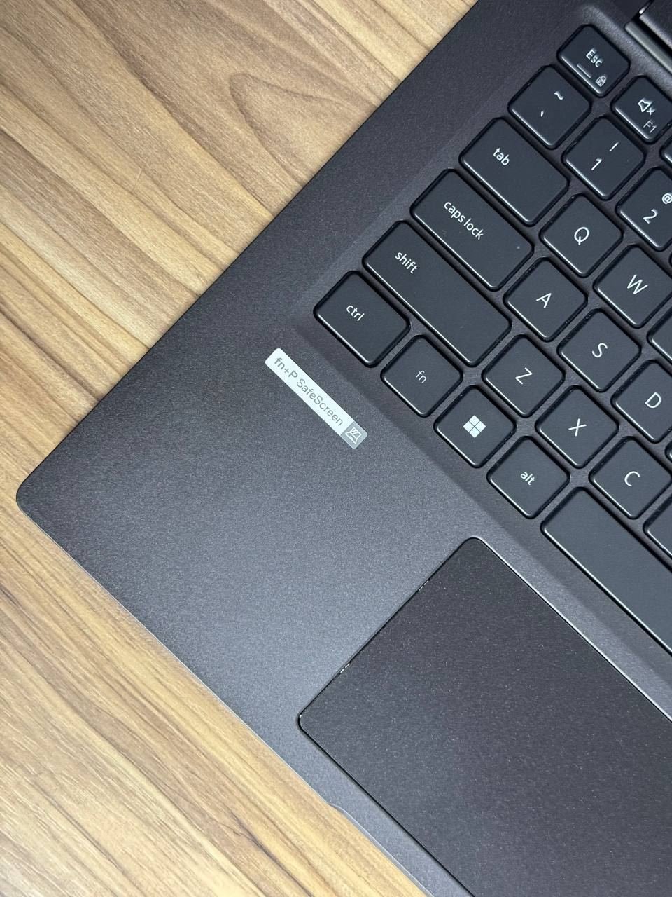 Notebook Dell i7 vPro 11ª Generación con Reconocimiento Facial, teclado Retroiluminado y Pantalla Tactil