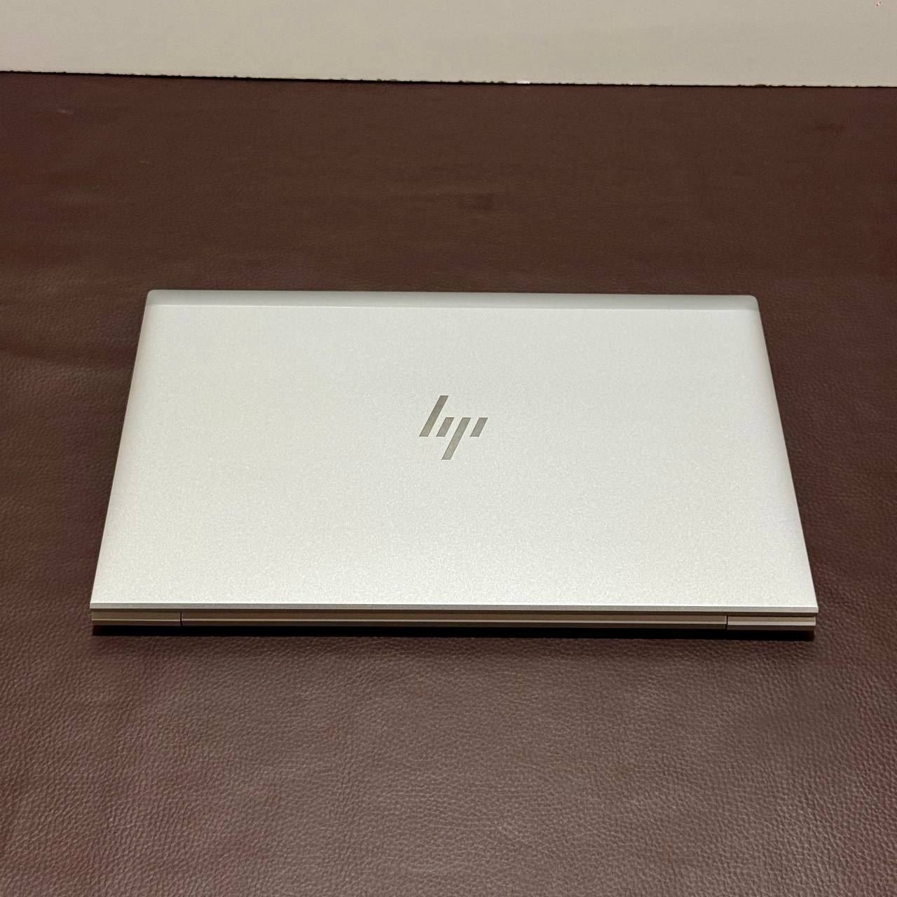 Notebook HP EliteBook i5 EVO 11th Generación, Reconocimiento Facial, Teclado Retroiluminado y Huella, 16 de RAM y 256 NVMe M.2 SSD SemiNuevo