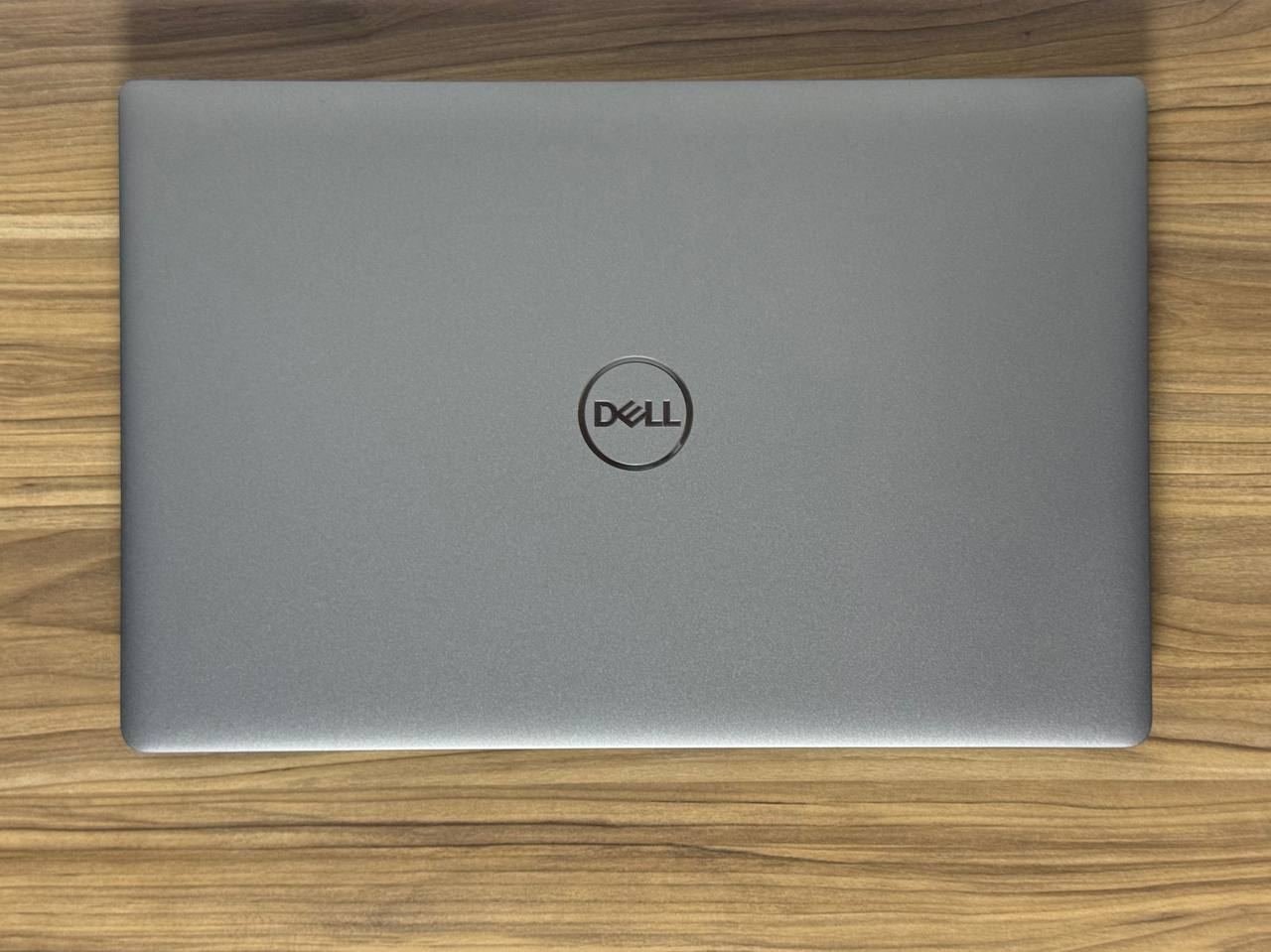 Notebook Dell i7 vPro 11th Generación, Teclado Retroiluminado, 16 de RAM y 512 NVMe M.2 SSD SemiNuevo