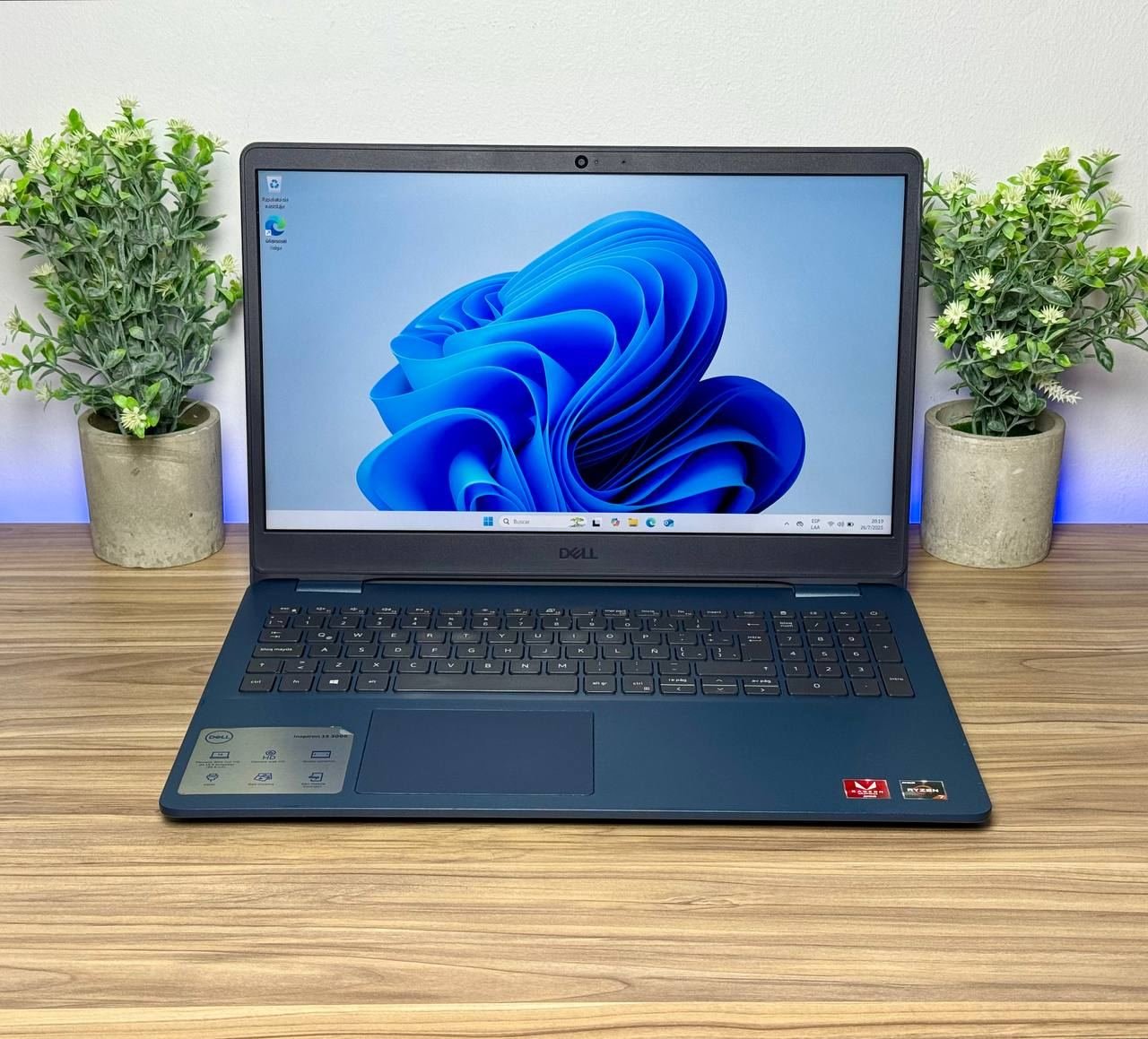 Notebook Dell Ryzen 7 Blue con Gráfica 🇺🇸