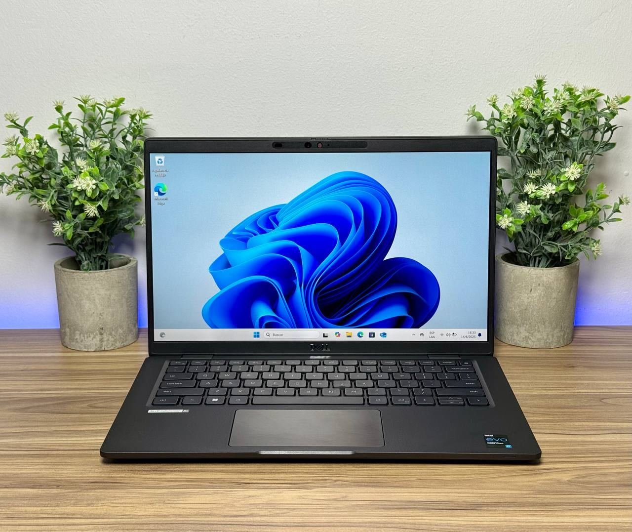 Notebook Dell i7 vPro 11ª Generación con Reconocimiento Facial, teclado Retroiluminado y Pantalla Tactil