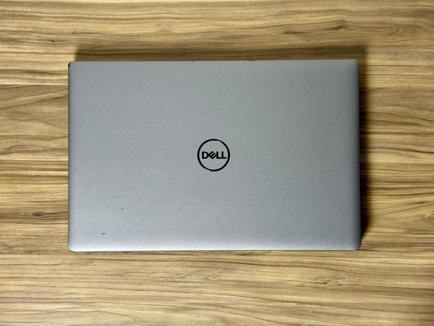 Notebook Dell i7 11th Generación con Gráfica NVIDIA modelo latitude 5520