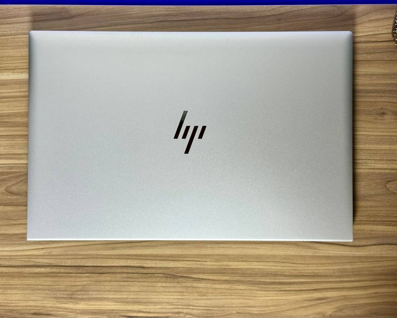 Notebook HP EliteBook i7 10th Generación, reconocimiento facial, Teclado Retroiluminado y Huella, 16 de RAM y 256 NVMe M.2 SSD SemiNuevo